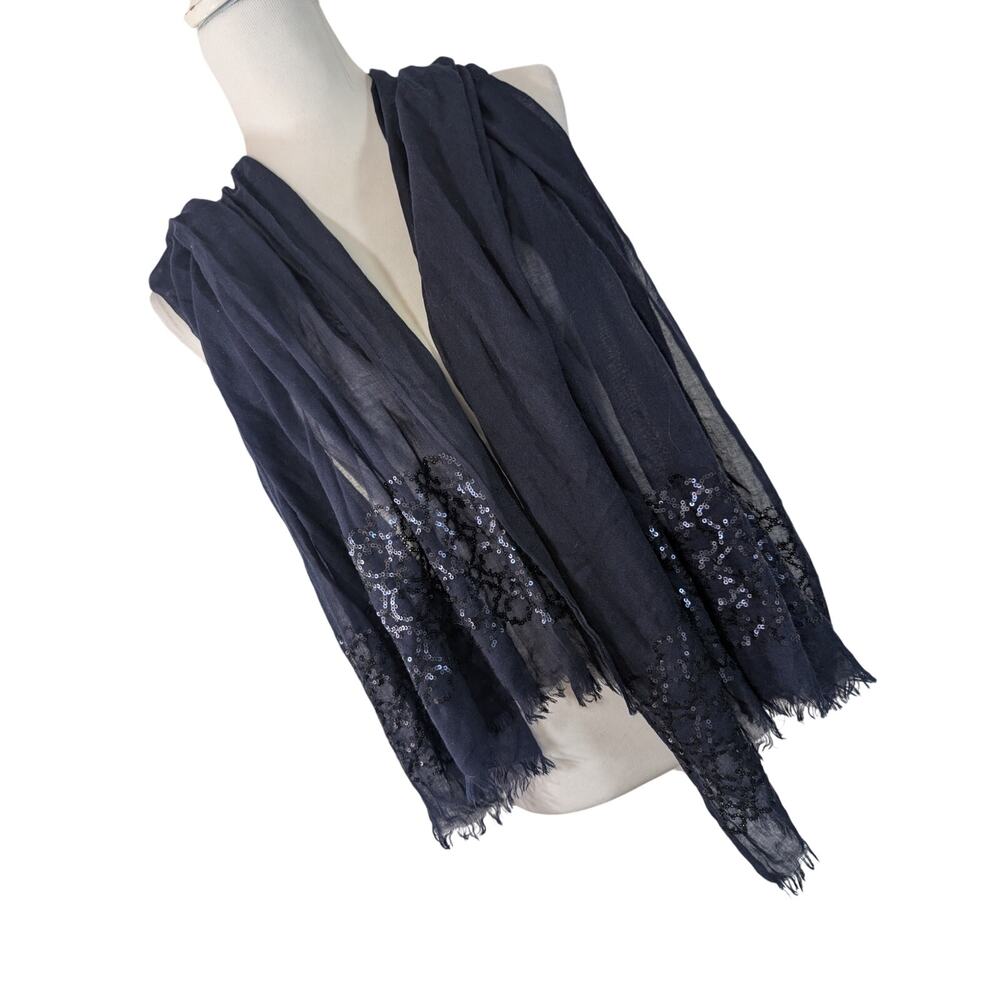 STUNNING NAVY BLUE, GAUZEY FINISH, BLACK MICRO SEQUINNED ENDS SCARF, WRAP! OS